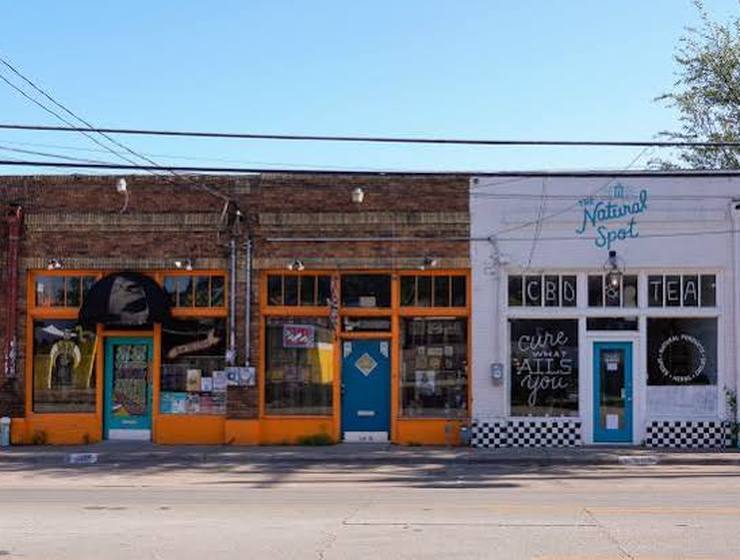 Storefronts on an Oak Cliff street.